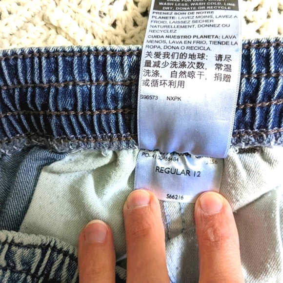 Denizen from Levi size 12 regular jeans - Picture 5 of 7